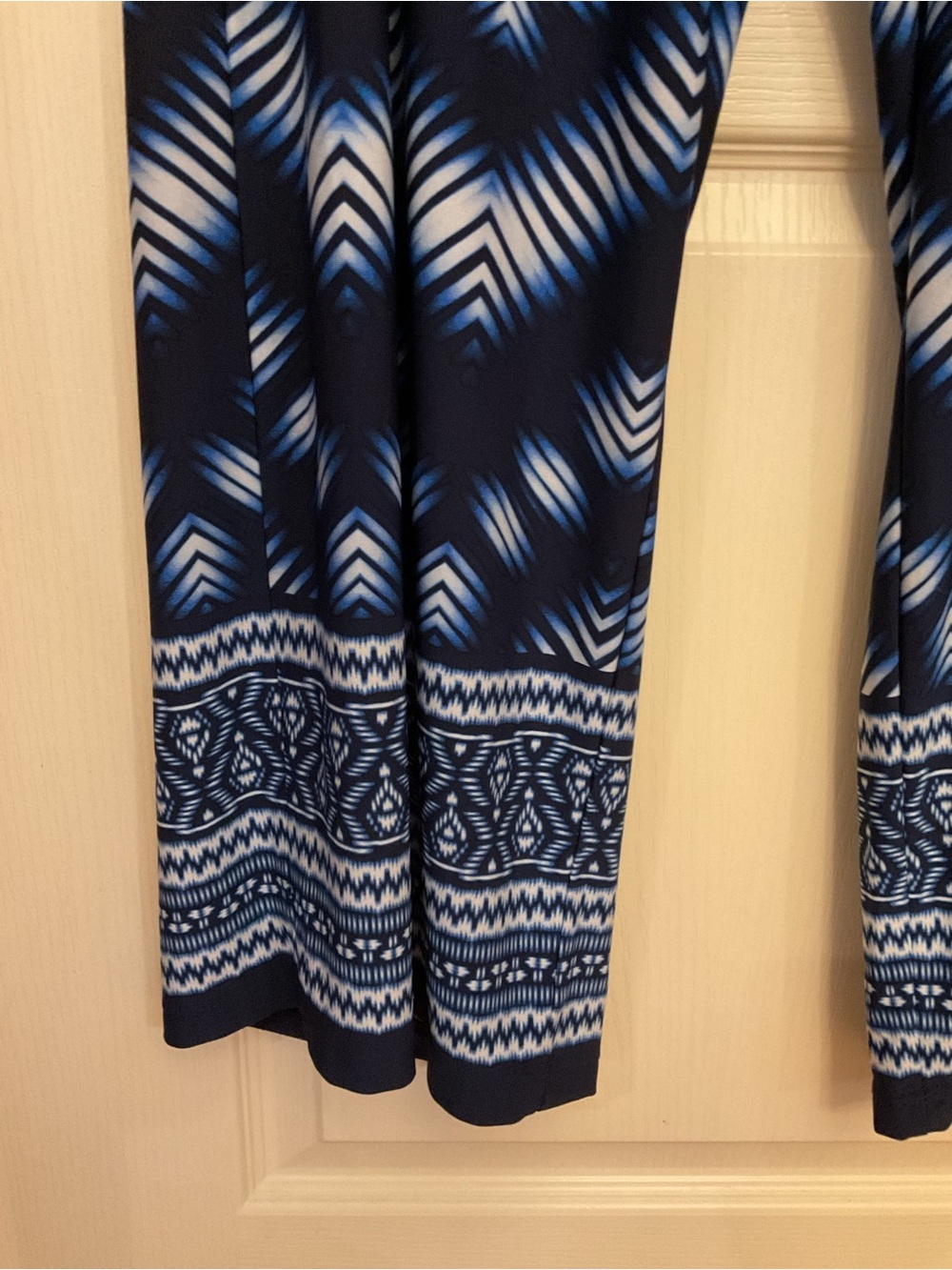 Denim 24/7 Navy & Light Blue Geometric Chevron Patterned Soft Pants 22/24 1X - Picture 10 of 10
